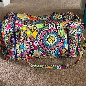 EUC Vera Bradley Large Duffel in Rio
